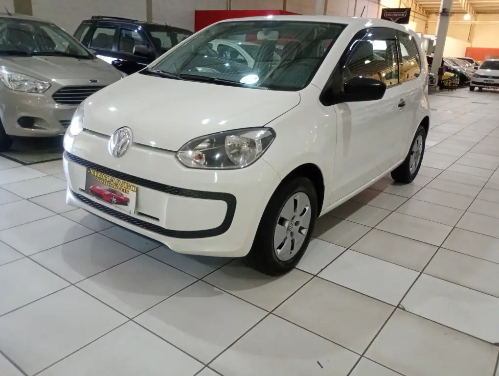 VOLKSWAGEN UP - Foto