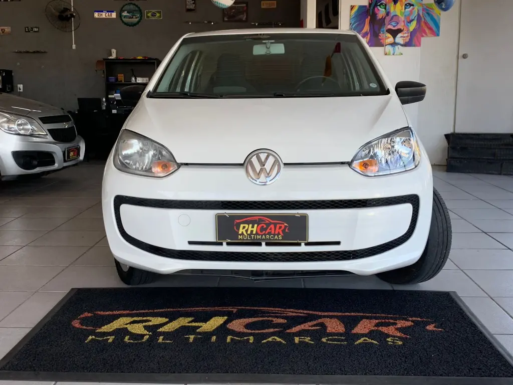 VOLKSWAGEN UP - Foto