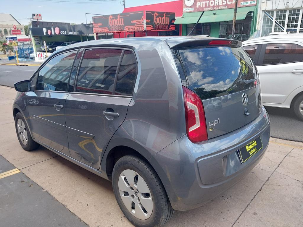VOLKSWAGEN UP - Foto