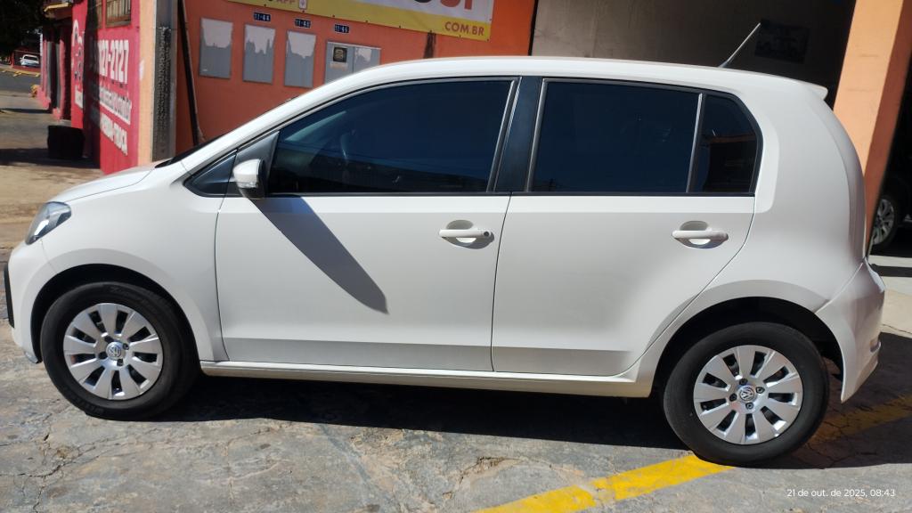VOLKSWAGEN UP - Foto