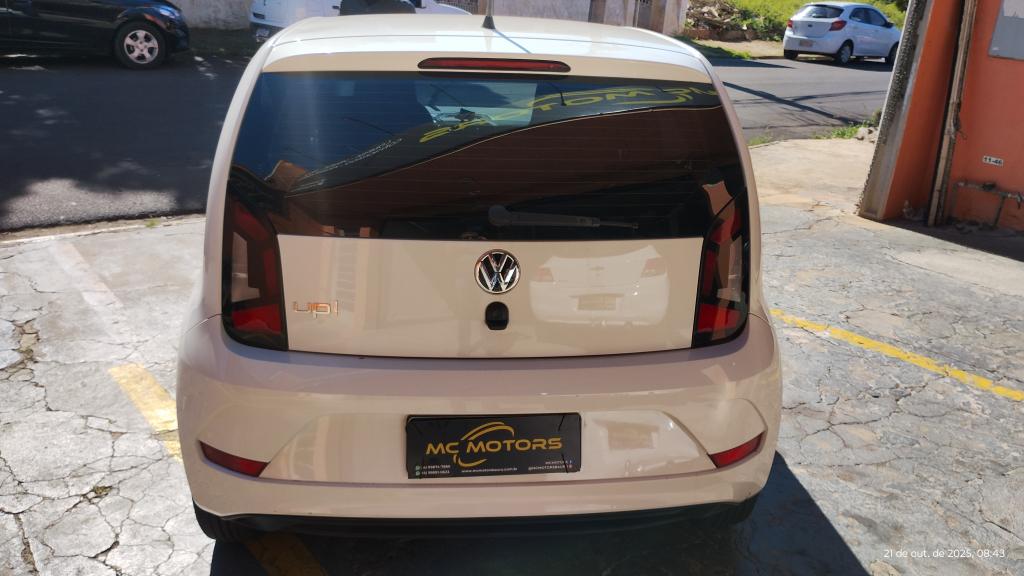 VOLKSWAGEN UP - Foto