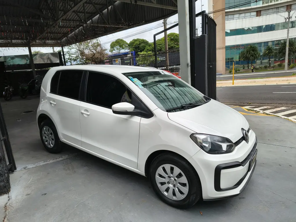 VOLKSWAGEN UP - Foto