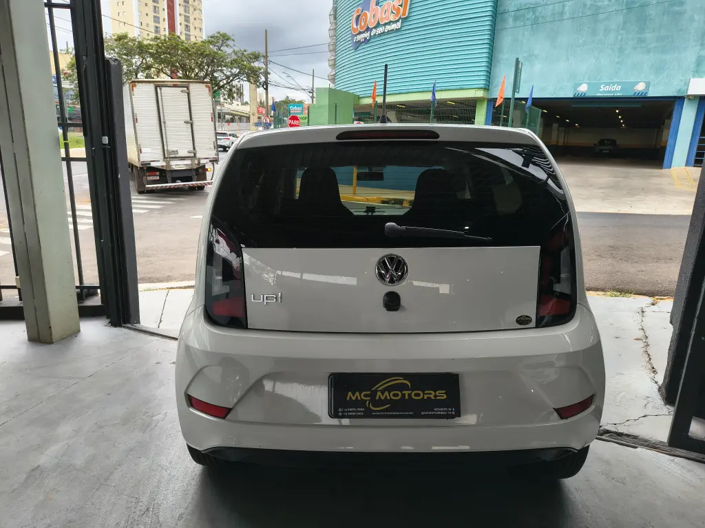 VOLKSWAGEN UP - Foto