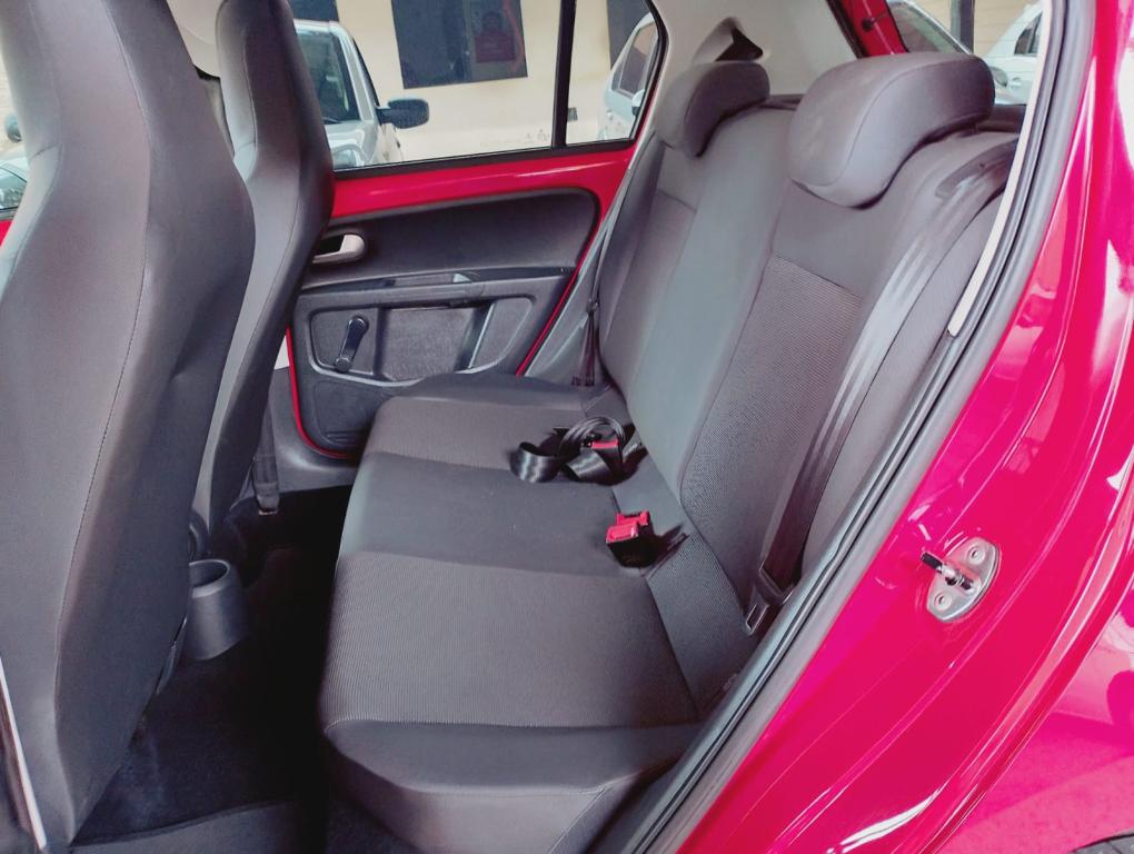 VOLKSWAGEN UP - Foto