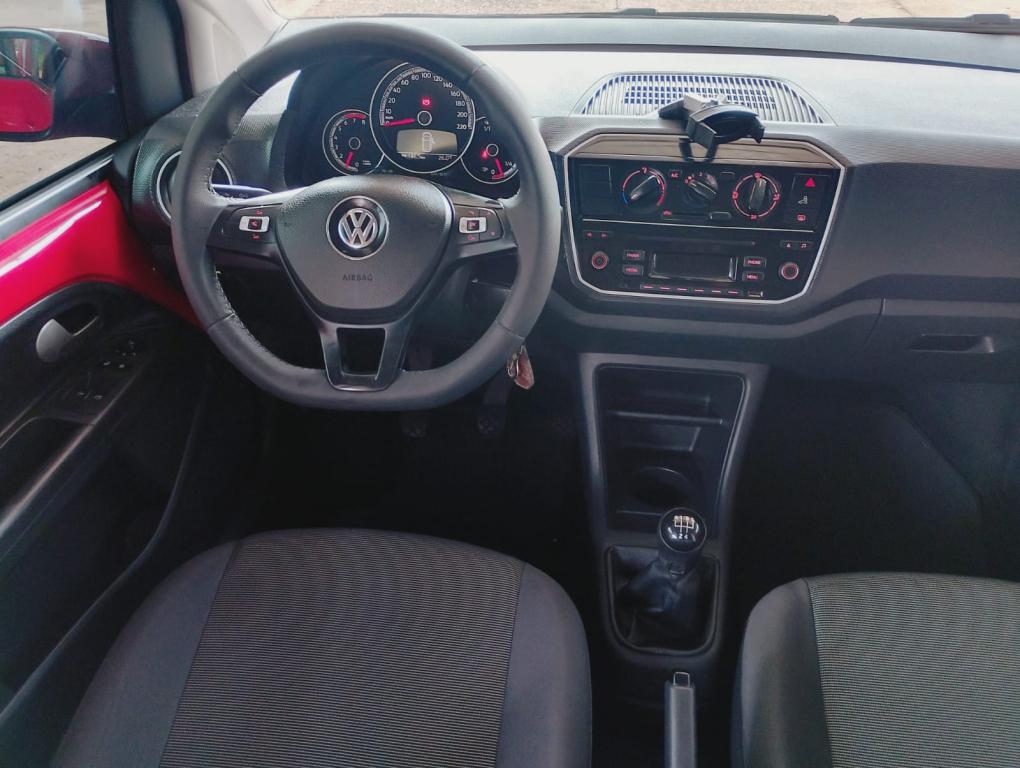 VOLKSWAGEN UP - Foto