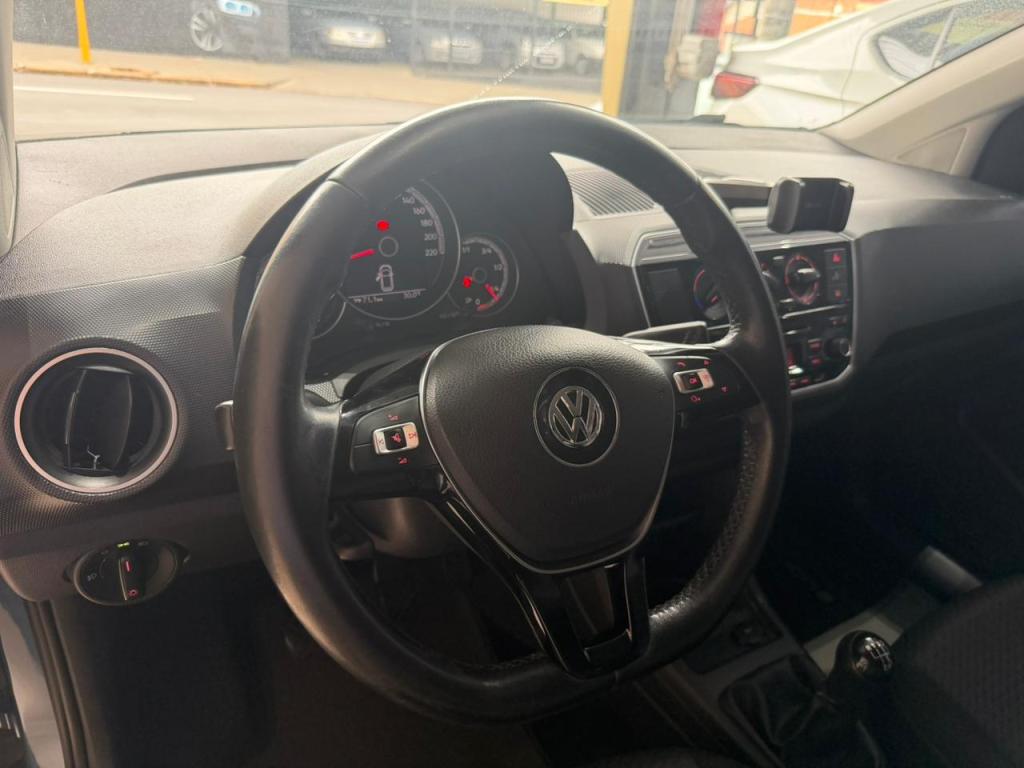 VOLKSWAGEN UP - Foto