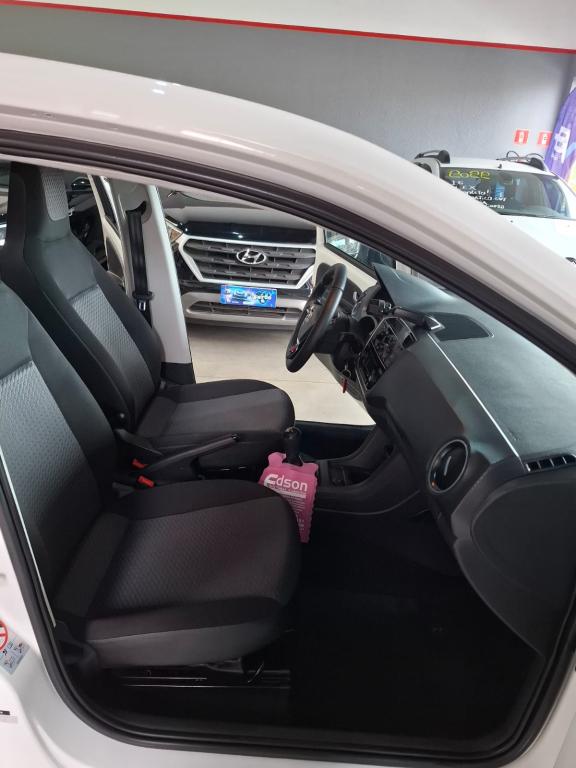 VOLKSWAGEN UP - Foto