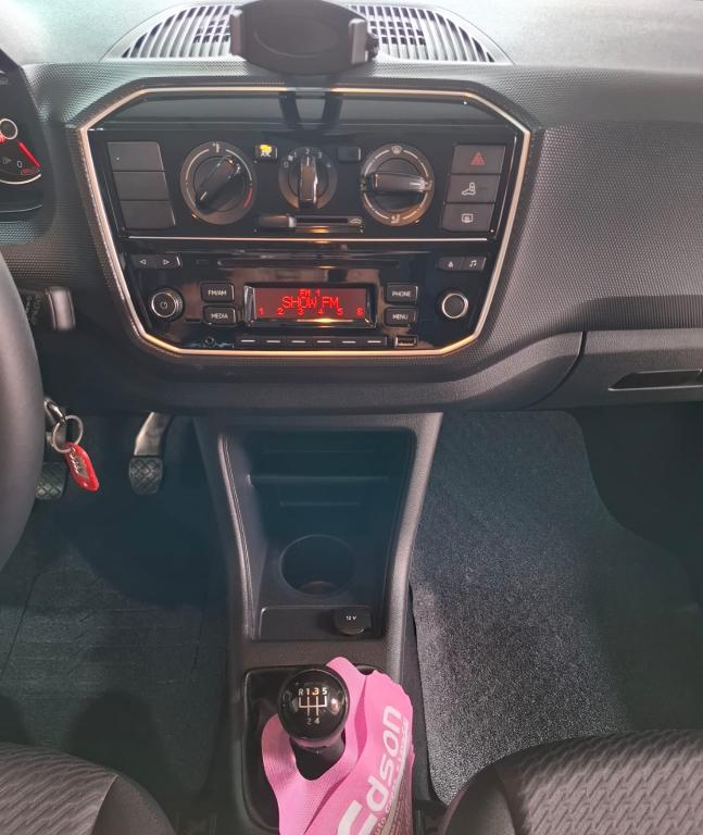 VOLKSWAGEN UP - Foto