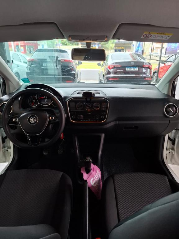 VOLKSWAGEN UP - Foto