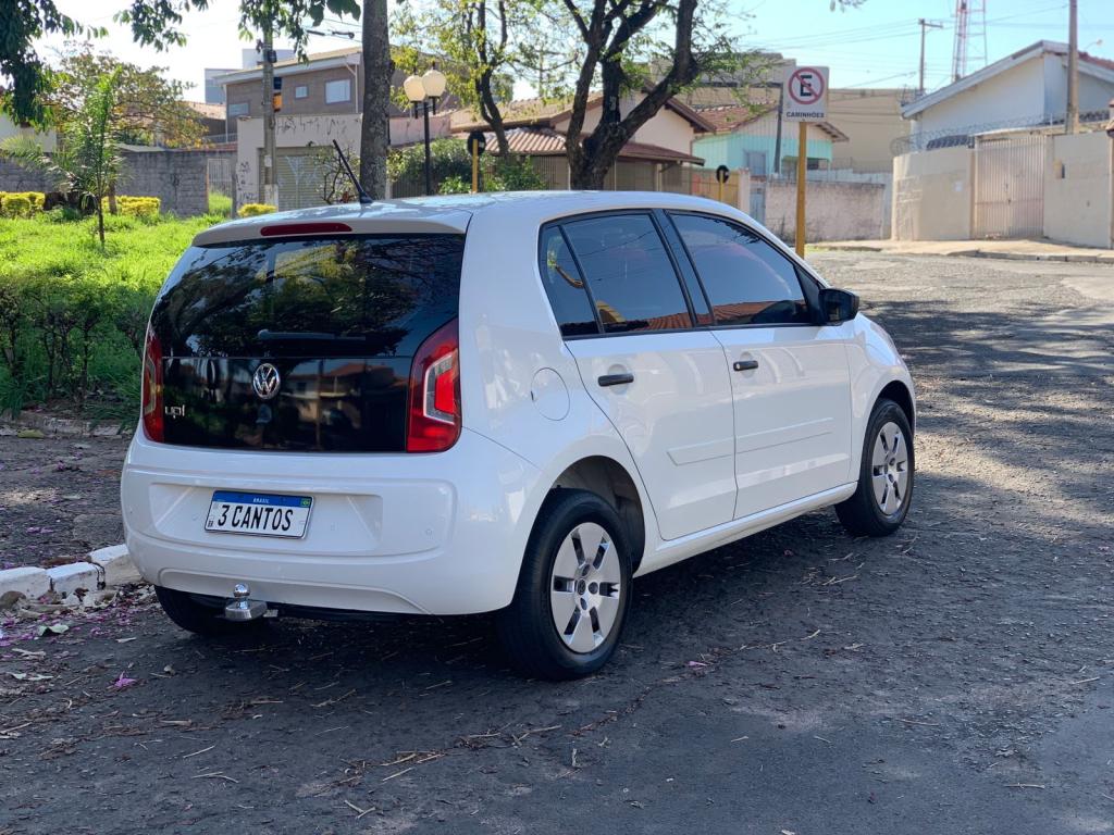VOLKSWAGEN UP - Foto