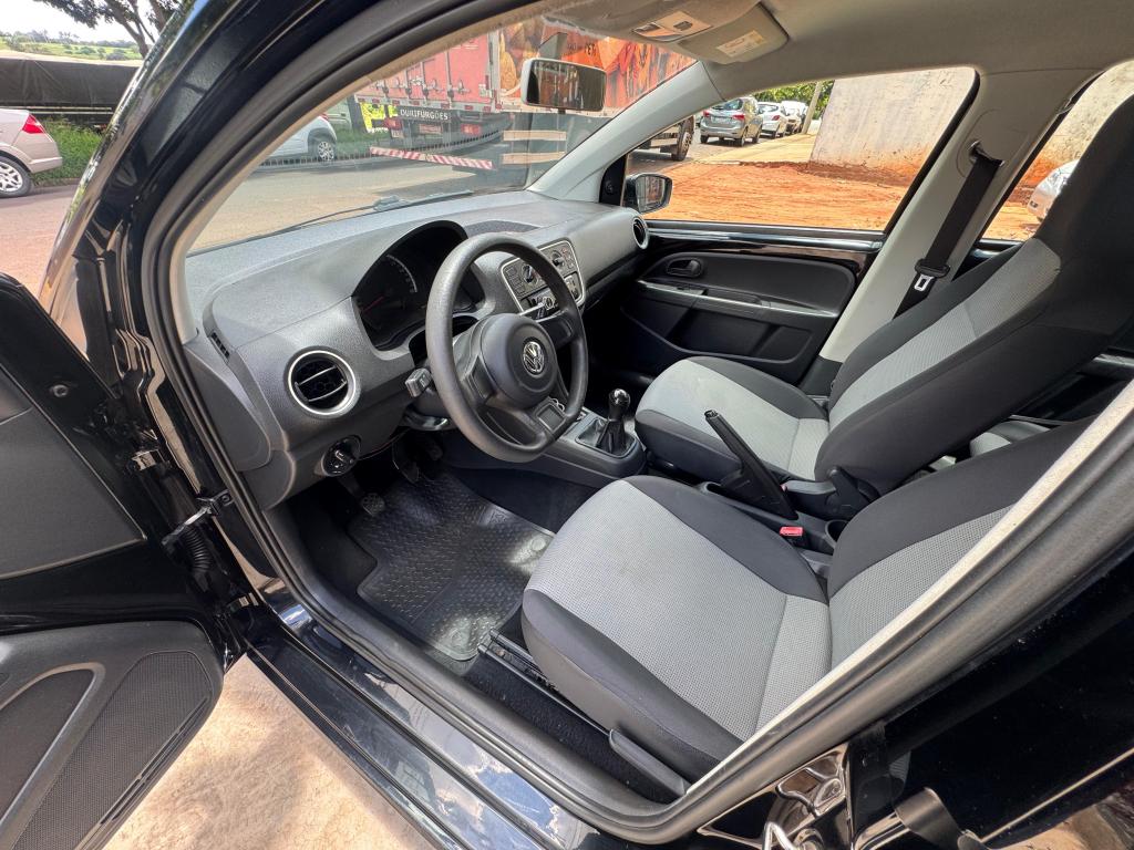 VOLKSWAGEN UP - Foto