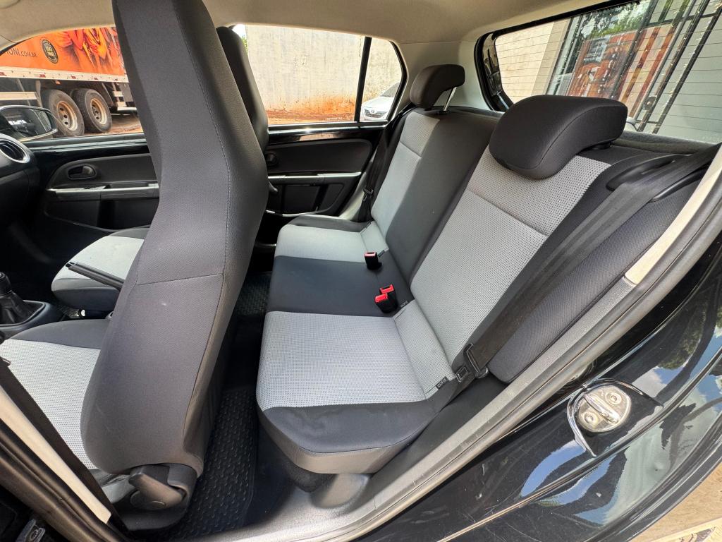 VOLKSWAGEN UP - Foto