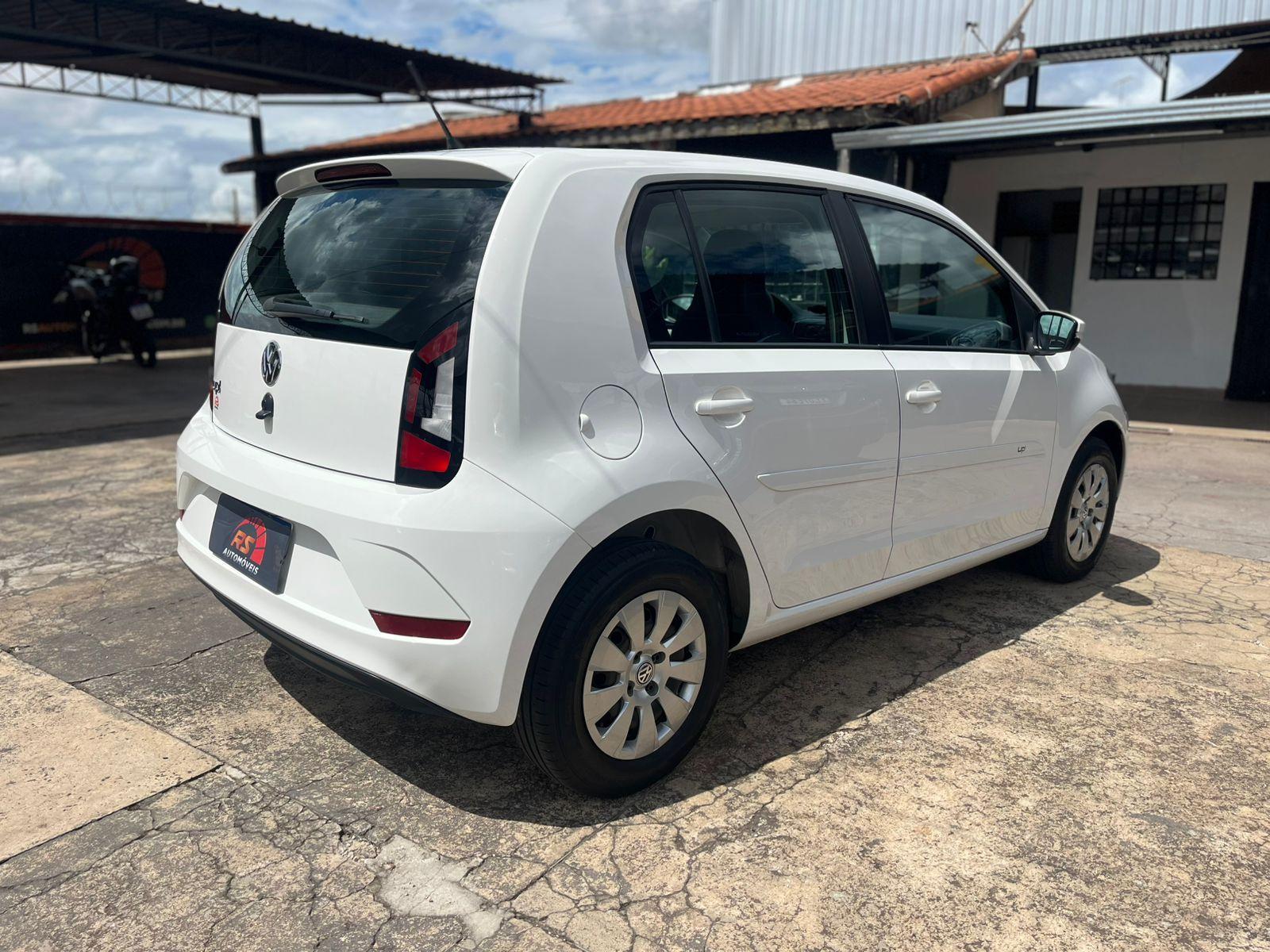 VOLKSWAGEN UP - Foto