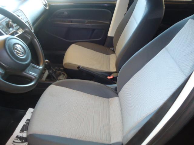 VOLKSWAGEN UP - Foto