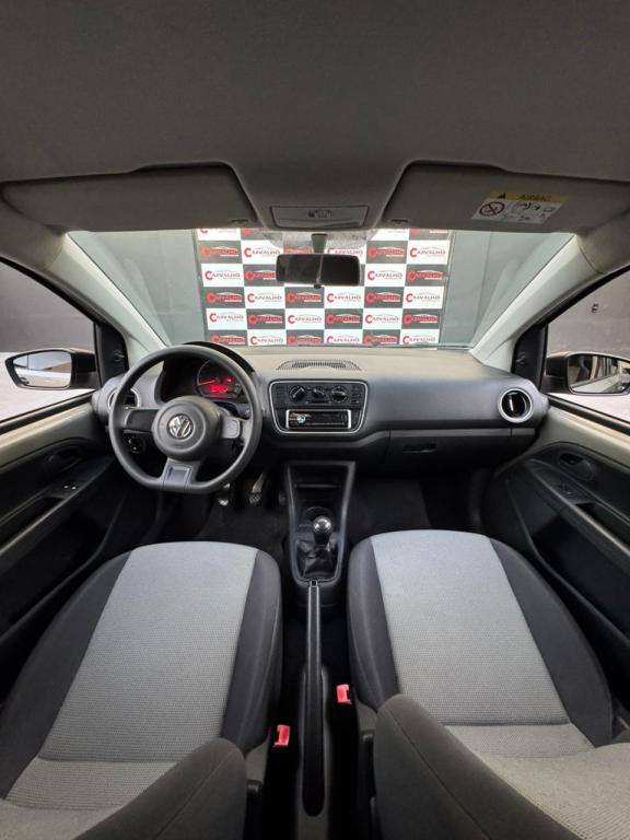 VOLKSWAGEN UP - Foto