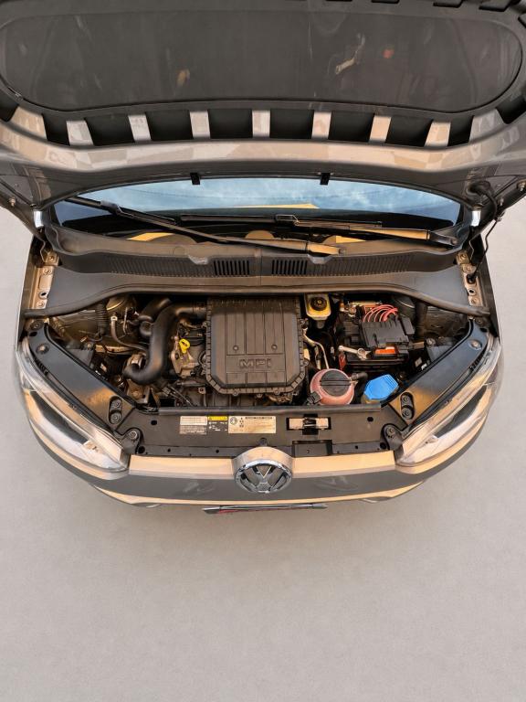 VOLKSWAGEN UP - Foto