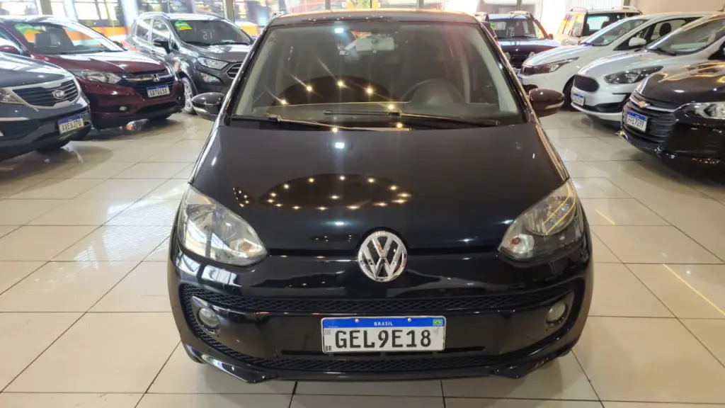 VOLKSWAGEN UP - Foto