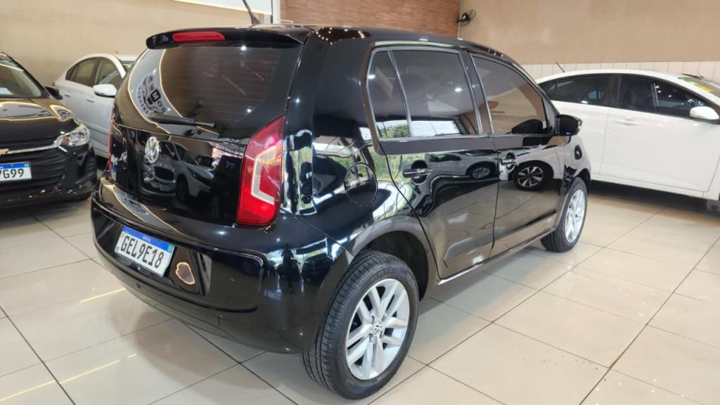 VOLKSWAGEN UP - Foto
