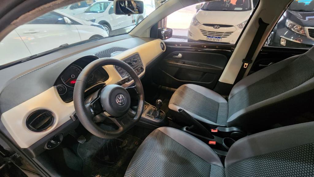 VOLKSWAGEN UP - Foto