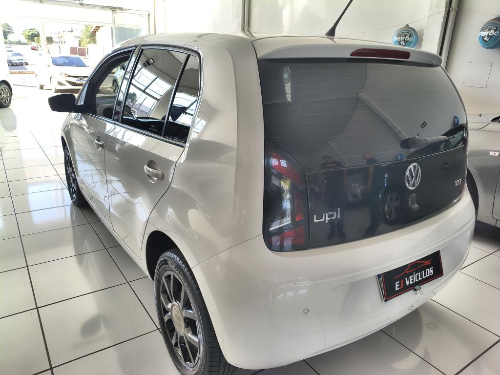 VOLKSWAGEN UP - Foto