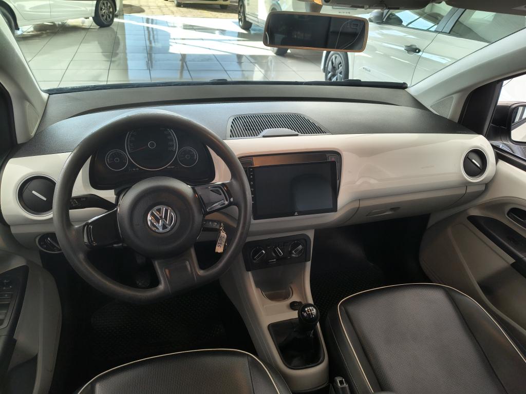 VOLKSWAGEN UP - Foto