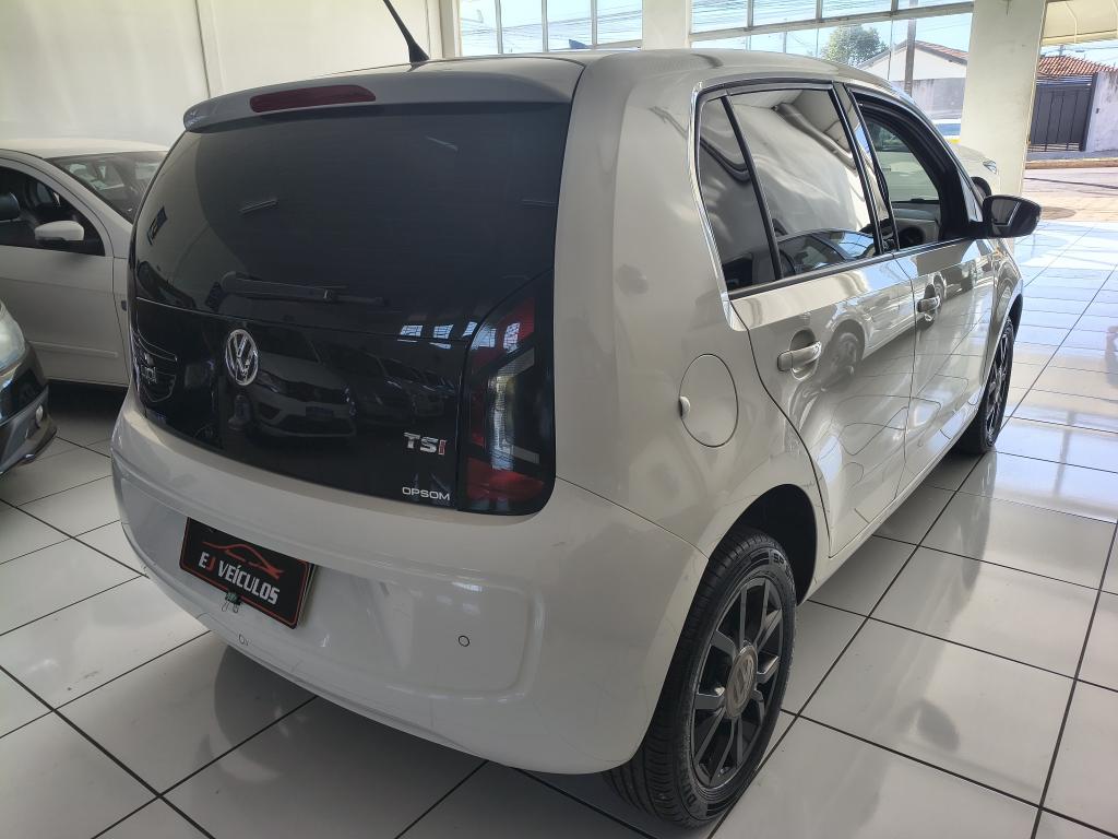 VOLKSWAGEN UP - Foto