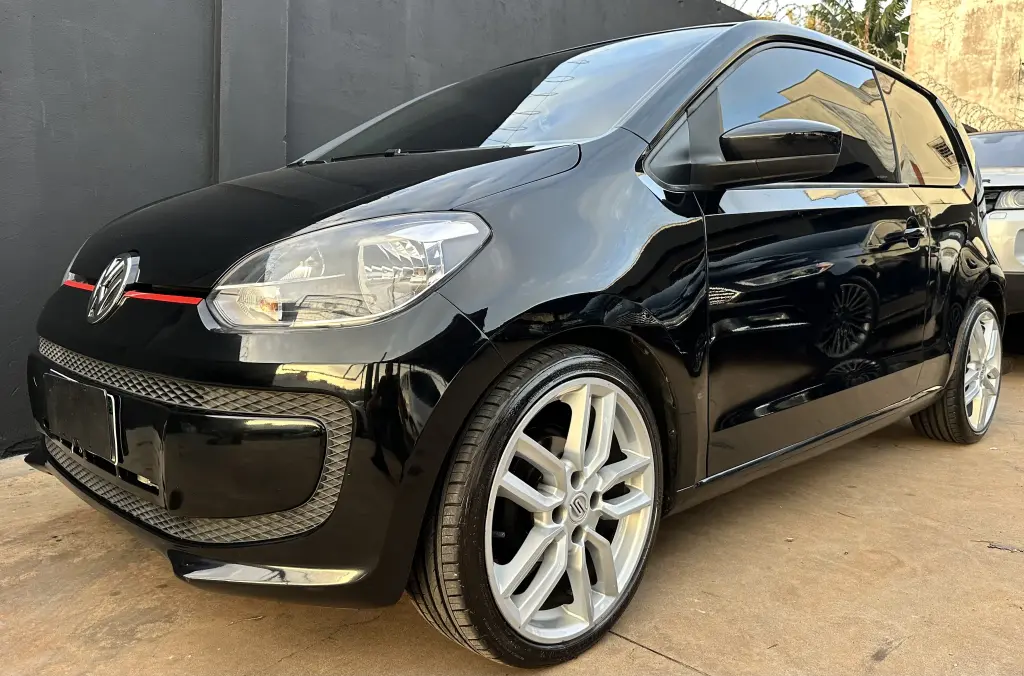 VOLKSWAGEN UP - Foto