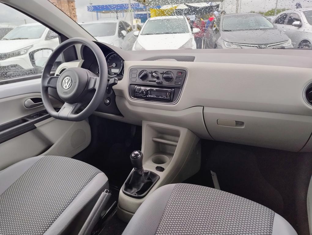 VOLKSWAGEN UP - Foto