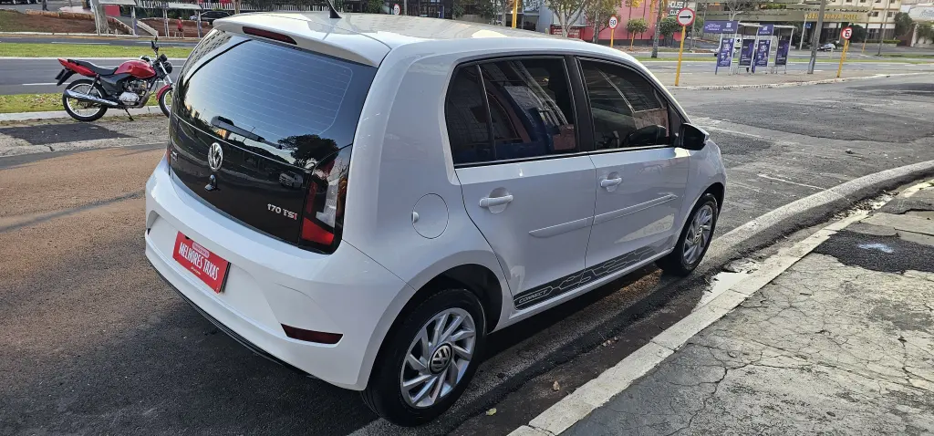 VOLKSWAGEN UP - Foto