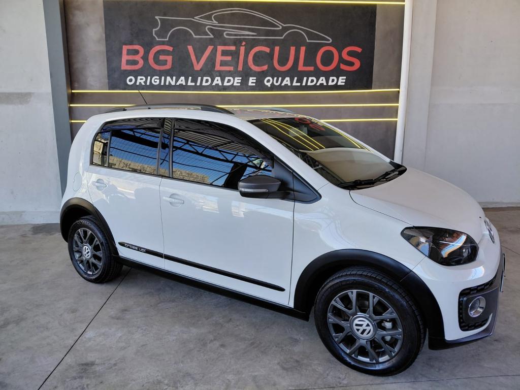 VOLKSWAGEN UP - Foto