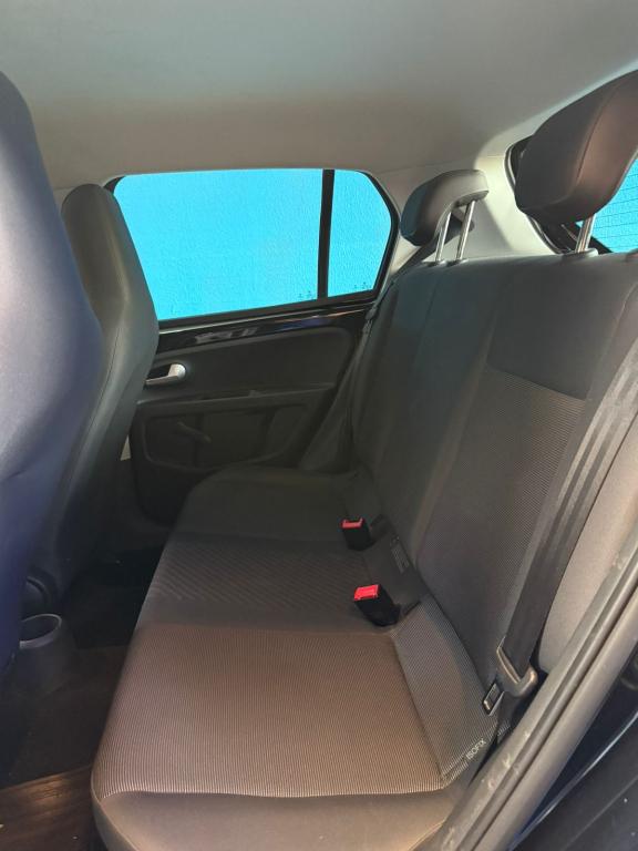 VOLKSWAGEN UP - Foto