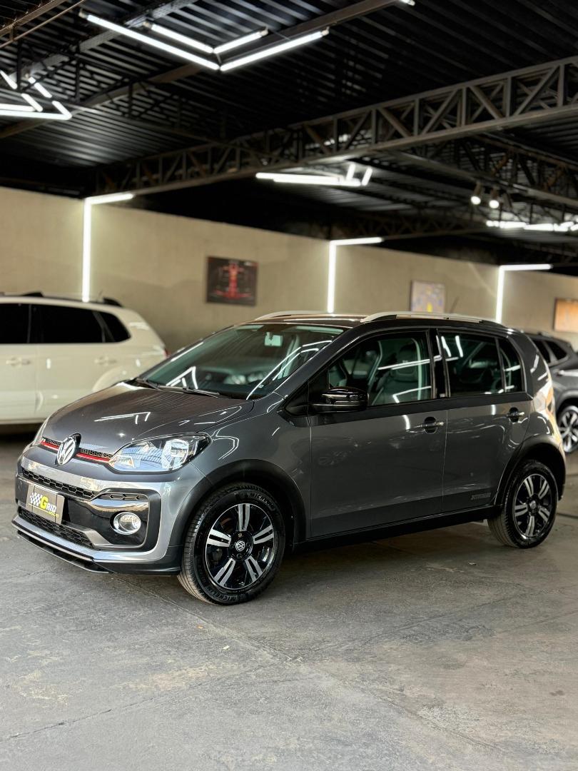 VOLKSWAGEN UP - Foto