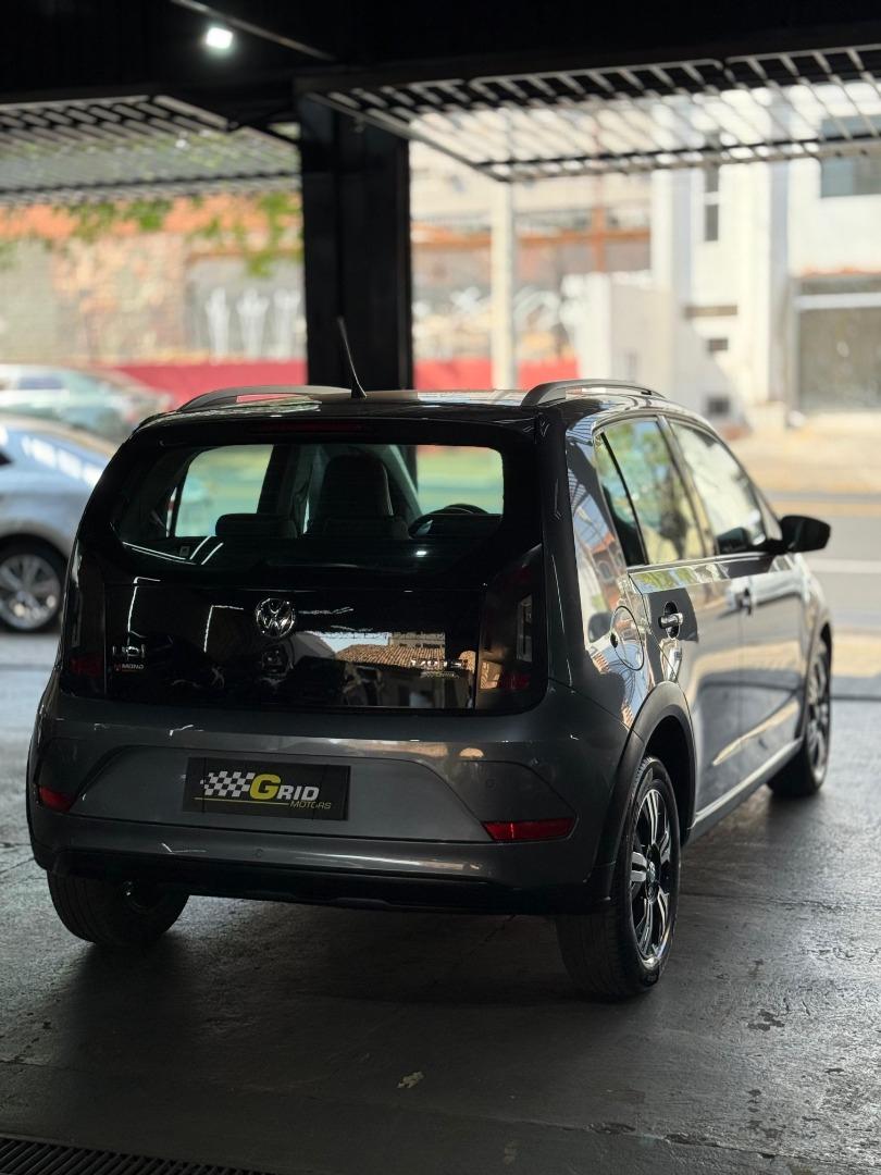 VOLKSWAGEN UP - Foto