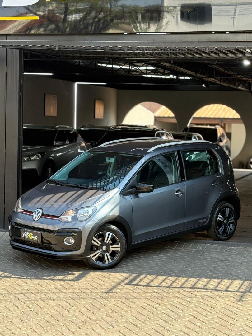 VOLKSWAGEN UP - Foto