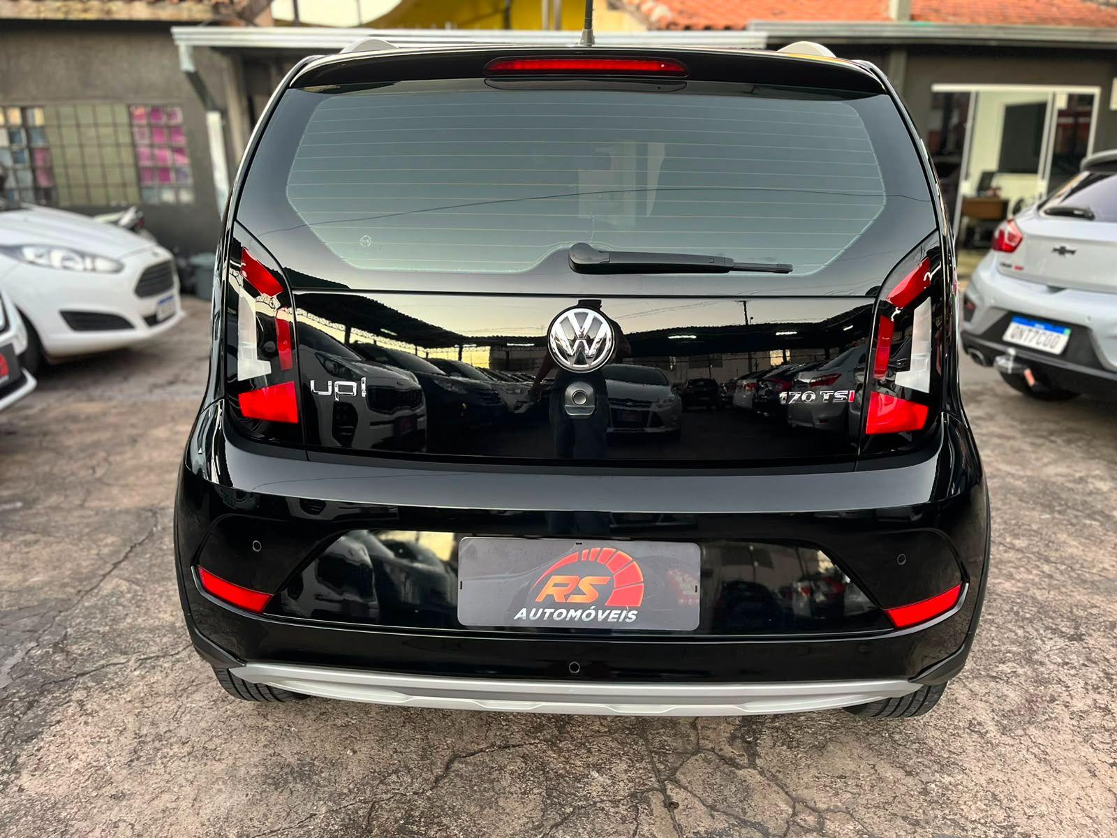 VOLKSWAGEN UP - Foto