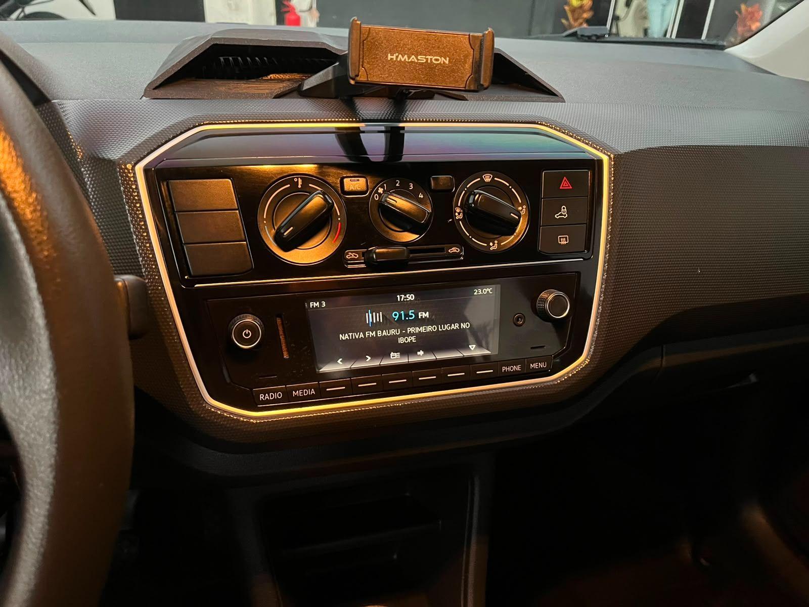 VOLKSWAGEN UP - Foto