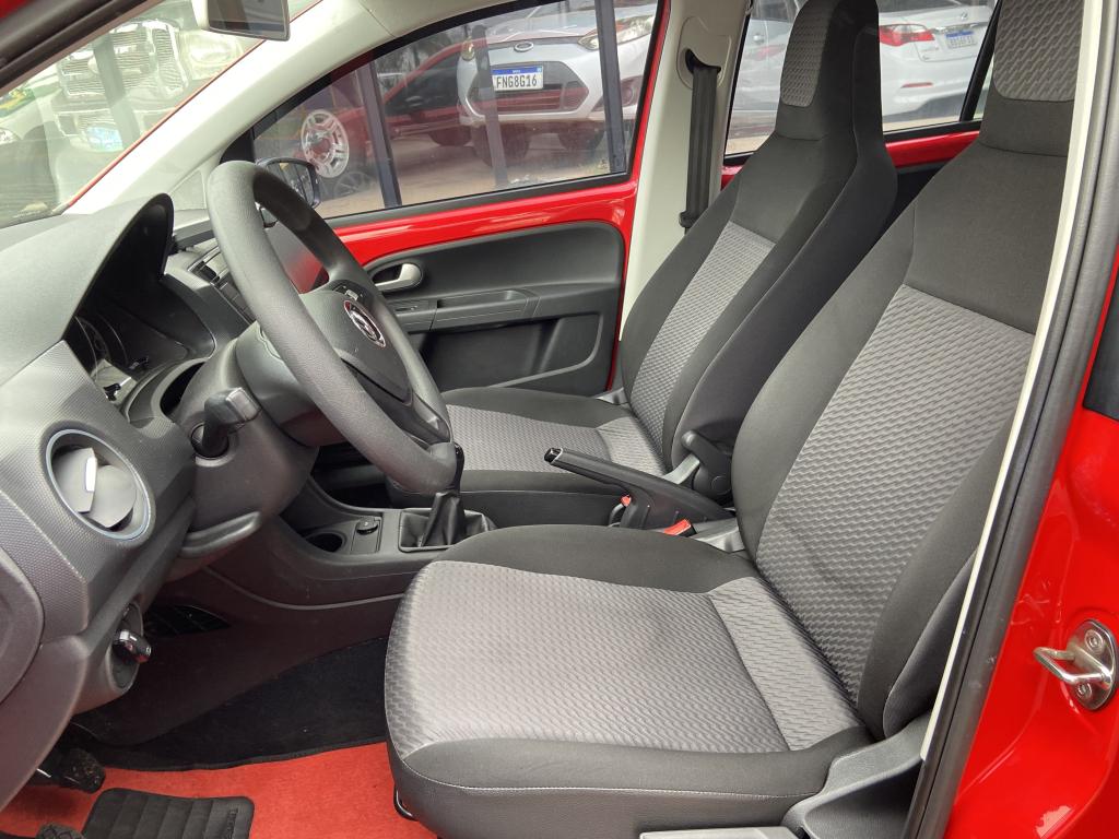 VOLKSWAGEN UP - Foto