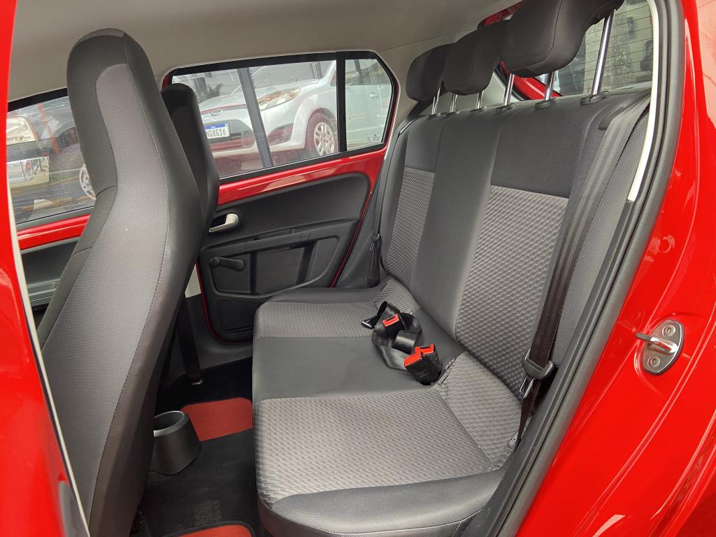 VOLKSWAGEN UP - Foto