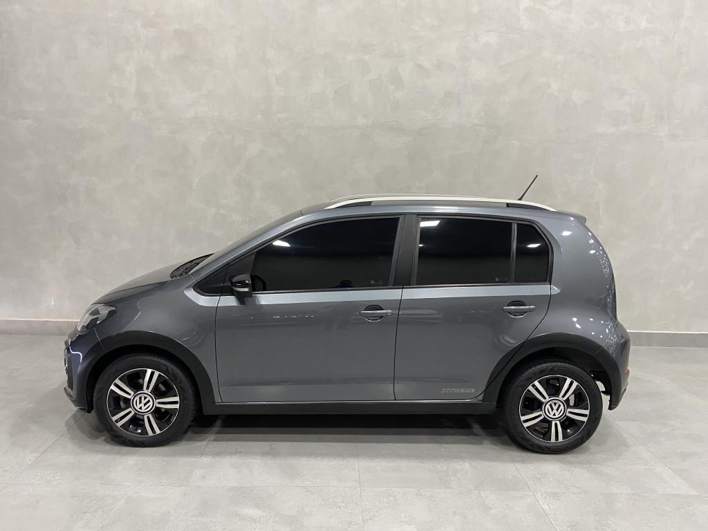 VOLKSWAGEN UP - Foto