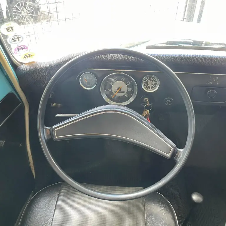 VOLKSWAGEN Variant - Foto