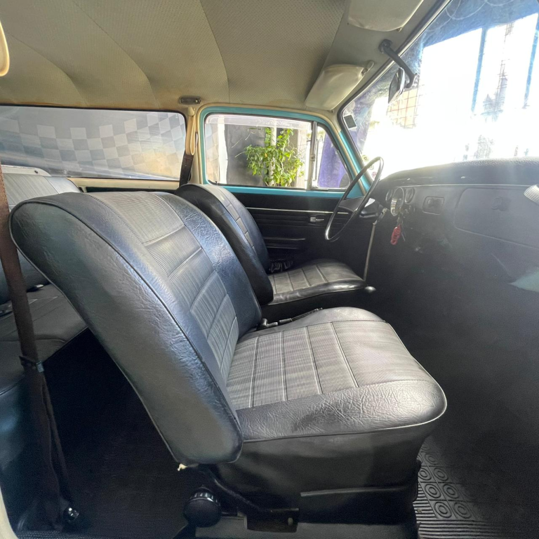 VOLKSWAGEN Variant - Foto