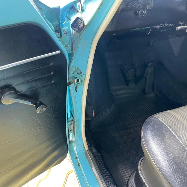 VOLKSWAGEN Variant - Foto