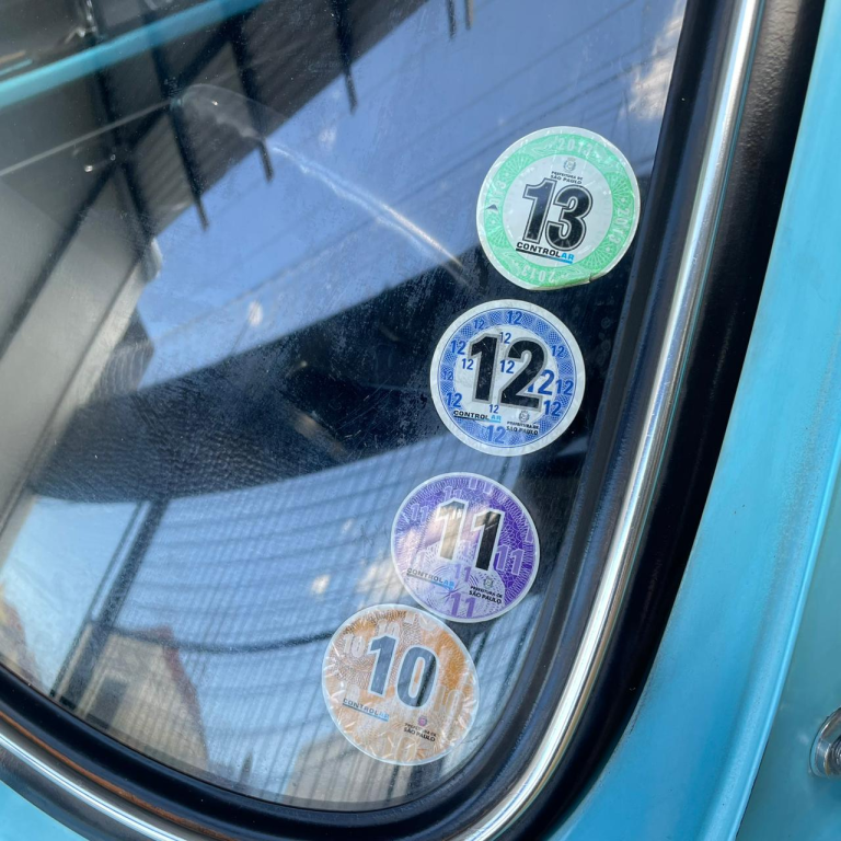 VOLKSWAGEN Variant - Foto