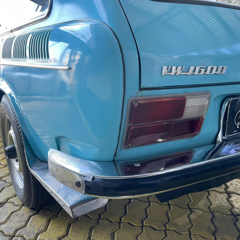 VOLKSWAGEN Variant - Foto