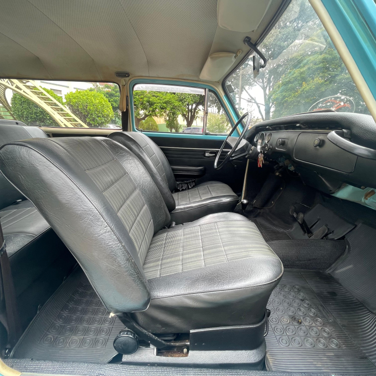 VOLKSWAGEN Variant - Foto