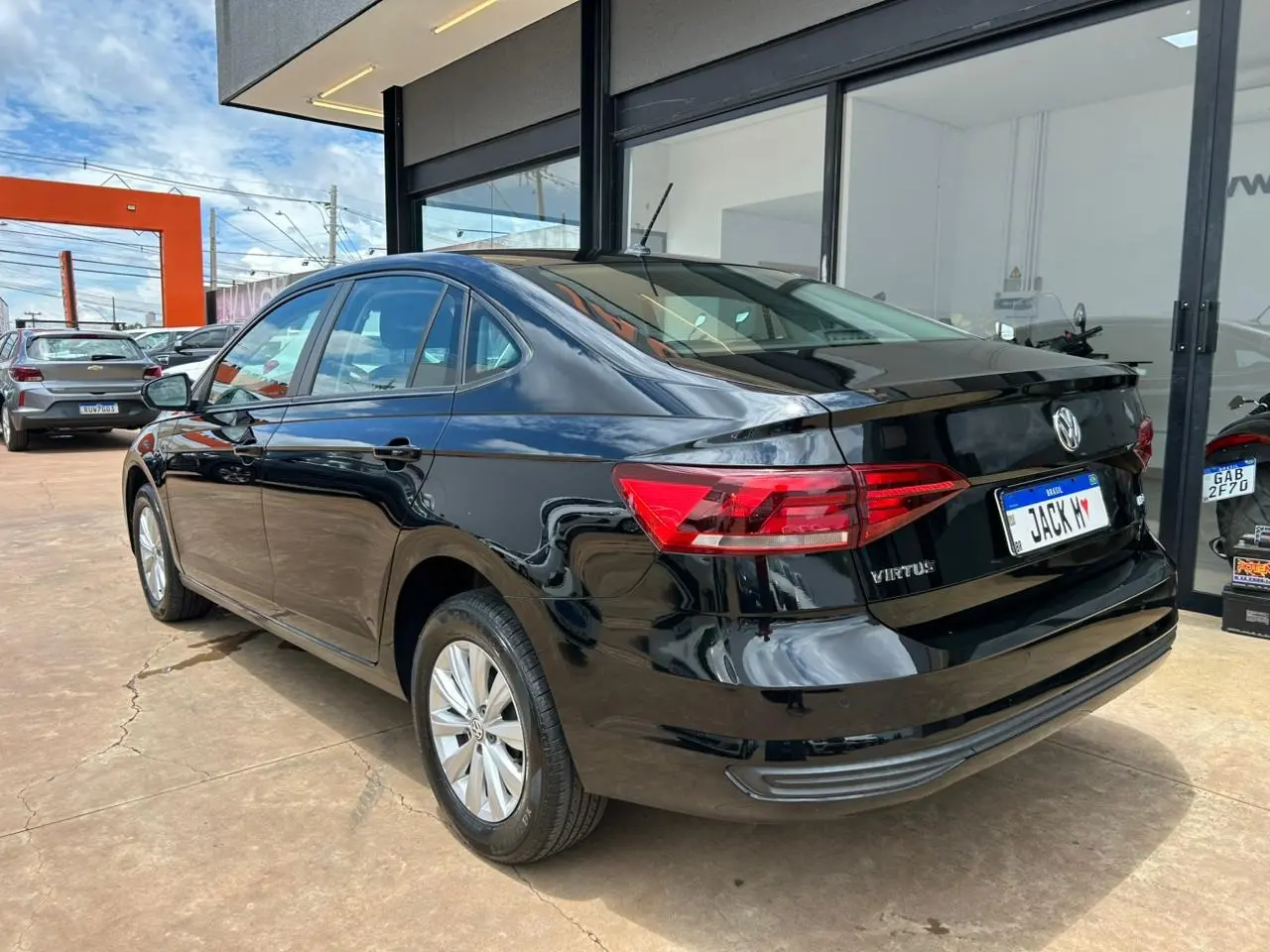 VOLKSWAGEN Virtus - Foto