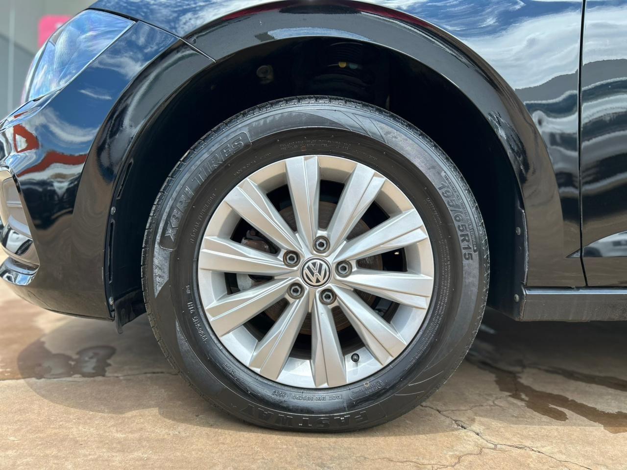 VOLKSWAGEN Virtus - Foto