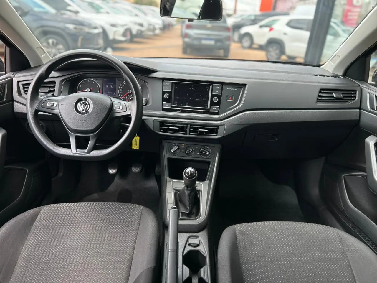 VOLKSWAGEN Virtus - Foto