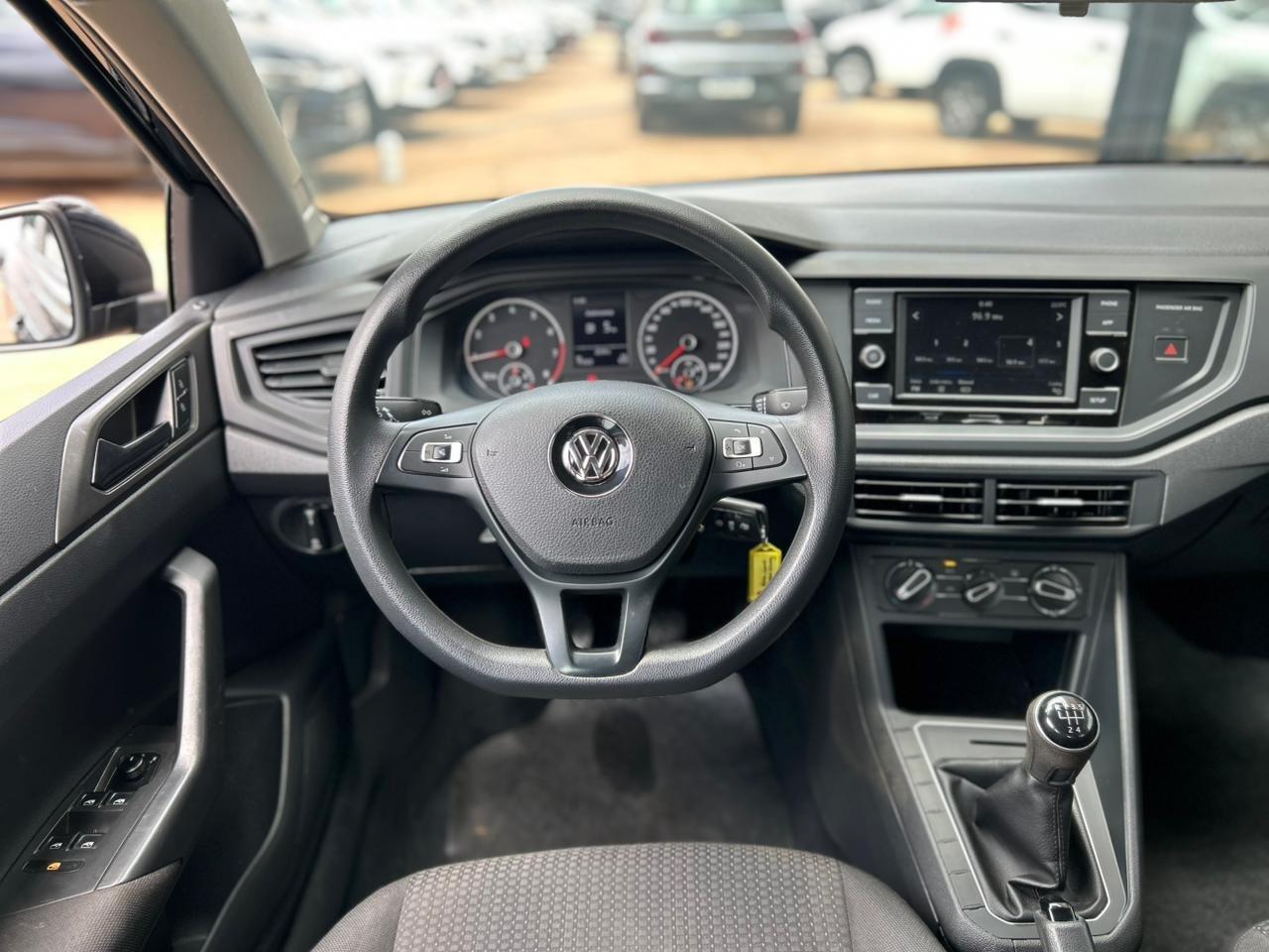 VOLKSWAGEN Virtus - Foto