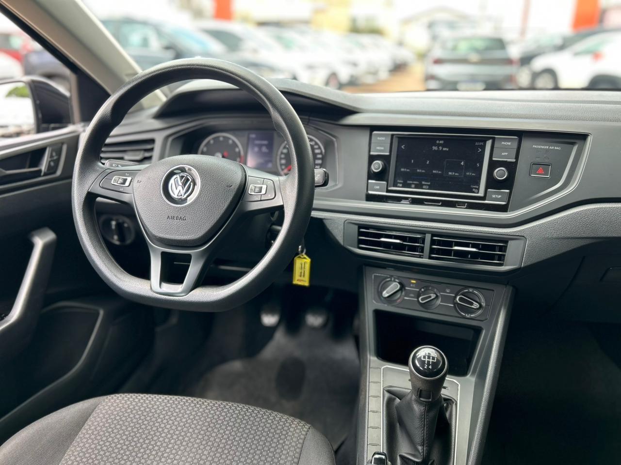 VOLKSWAGEN Virtus - Foto